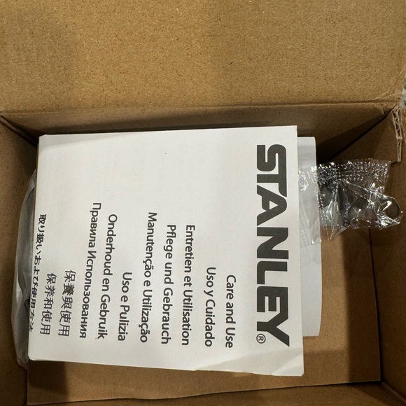 Stanley - Picture 5 of 9